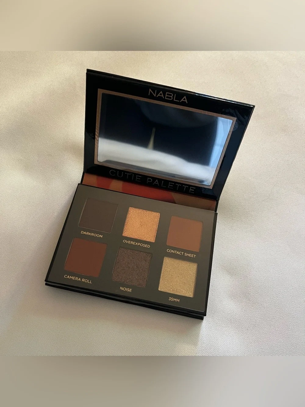 NABLA Analogue Cutie 6 Pan Vegan Eyeshadow Palette Full Size NWT